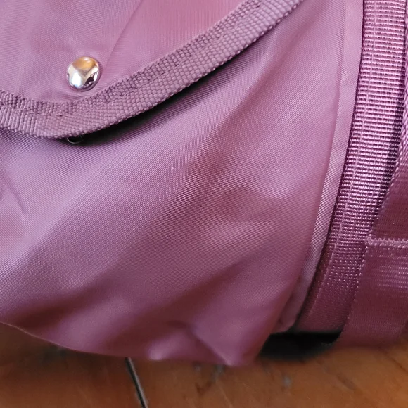 Tommy Bahama Tote - Picture 4 of 8